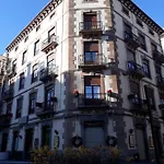Plaza Catedral Apartment